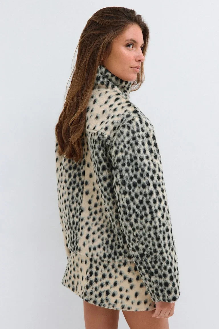 Yenna | Faux Fur Jacket